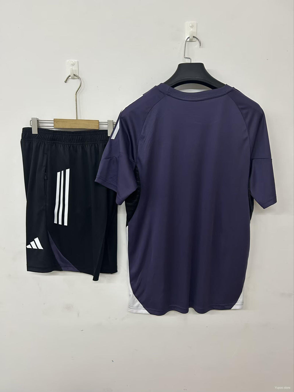 25/26 Manchester United Pre-Match Training Jersey Purple+ Shorts22025-09-26