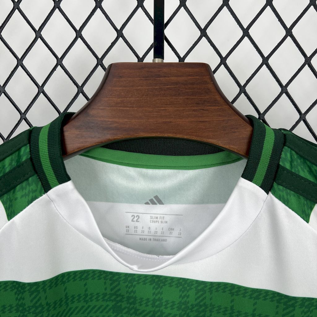 Celtic 2025/26 Home Kids Kit9