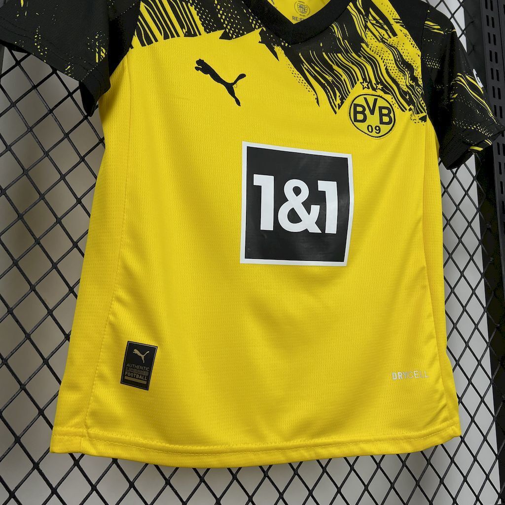 Borussia Dortmund 2025/26 Home Kids Kit8
