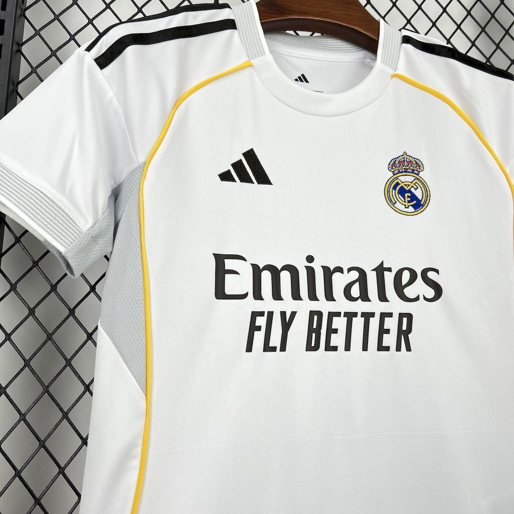 Real Madrid 2025/26 Home Kids Kit6
