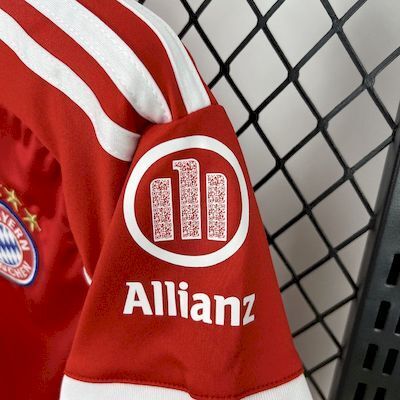 Bayern Munich 2025/26 Home Kids Kit11