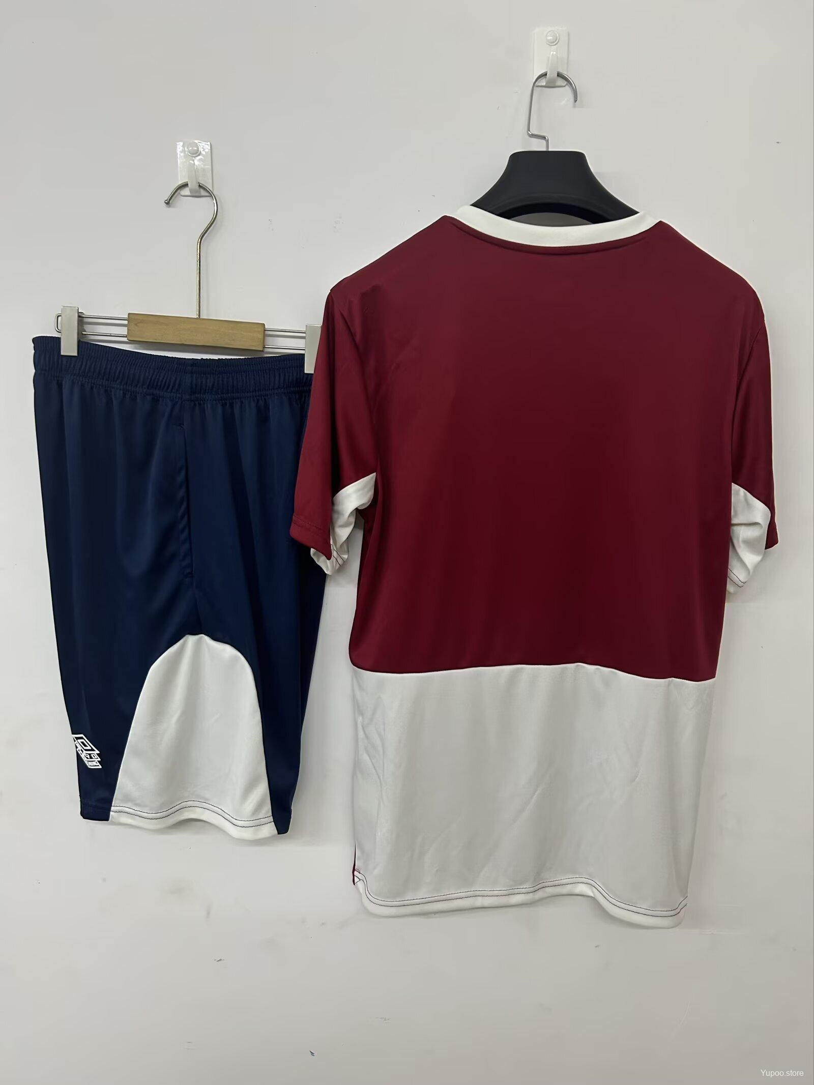 25/26 West Ham United Training Jersey Red+ Shorts22025-09-26