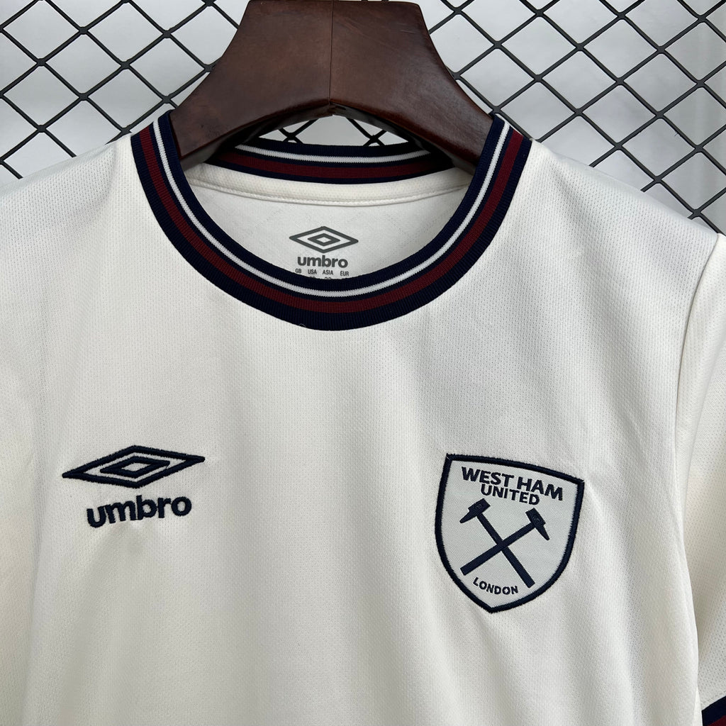 25/26 Kids West Ham United away Size: 16-287