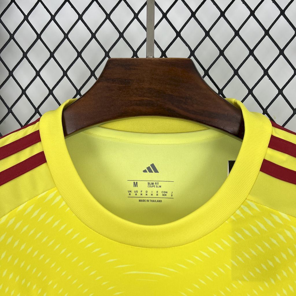 Arsenal 2025/26 Yellow goalkeeper Jersey8