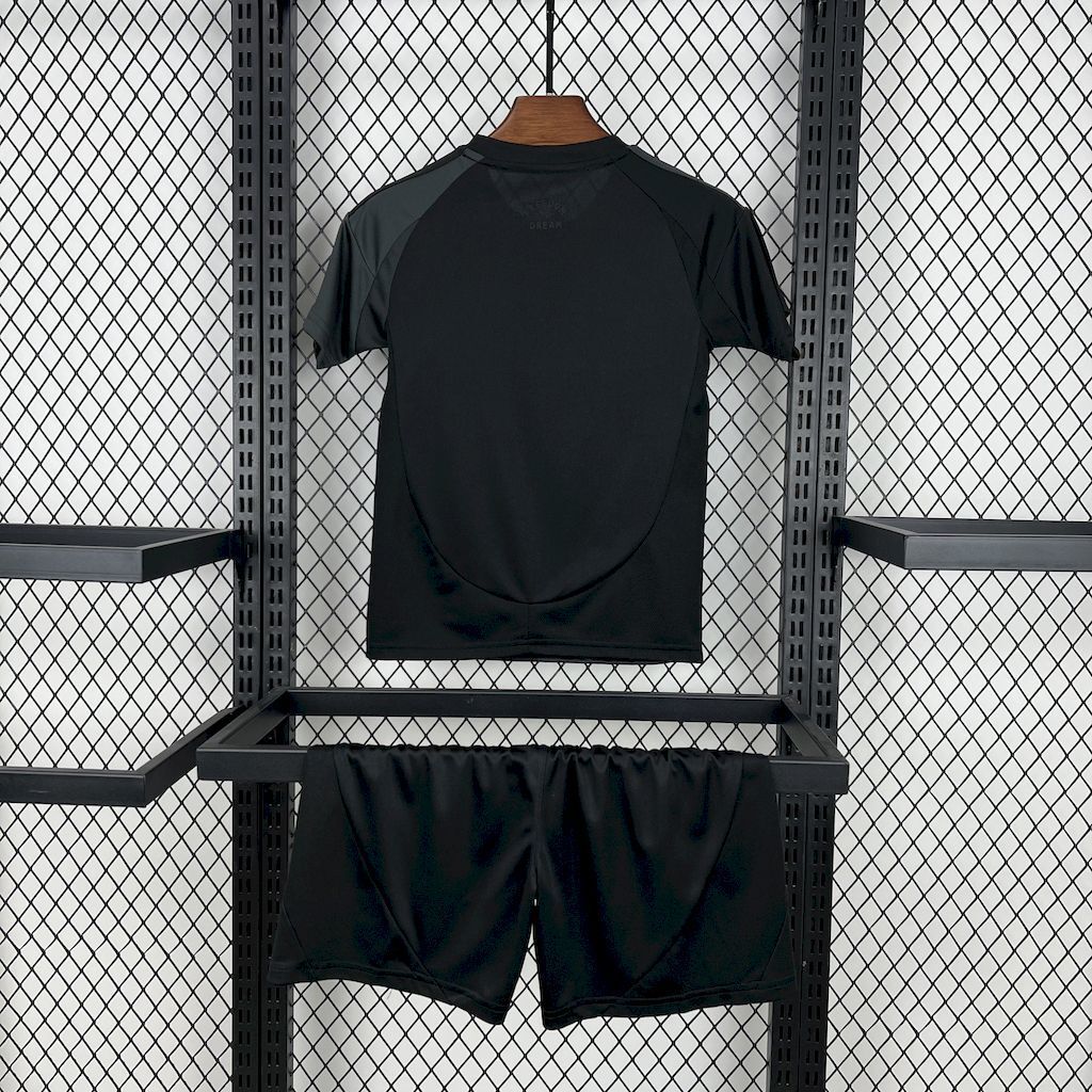 Inter Miami 2025/26 Away Kids Kit5